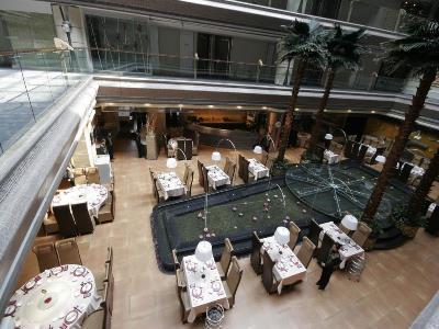 Da Zhong Hotel Indoor Stadium Xuhui Шанхай Екстериор снимка