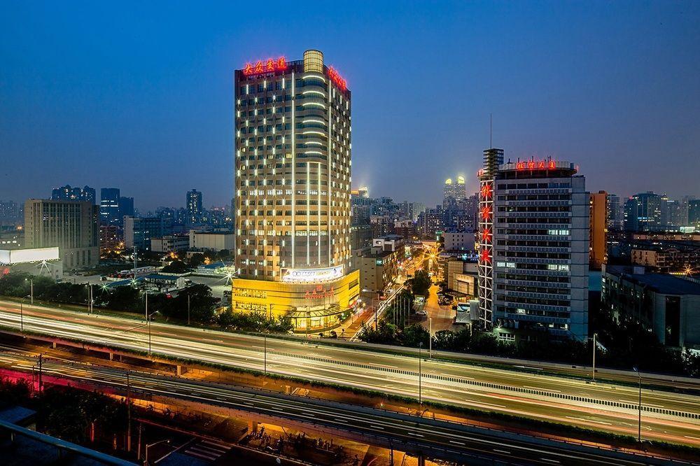 Da Zhong Hotel Indoor Stadium Xuhui Шанхай Екстериор снимка